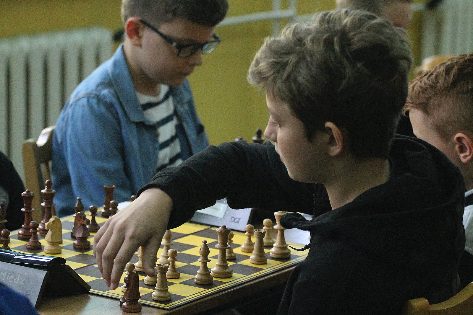 Antoni Komendecki zwycięża w 8. turnieju DMGP	