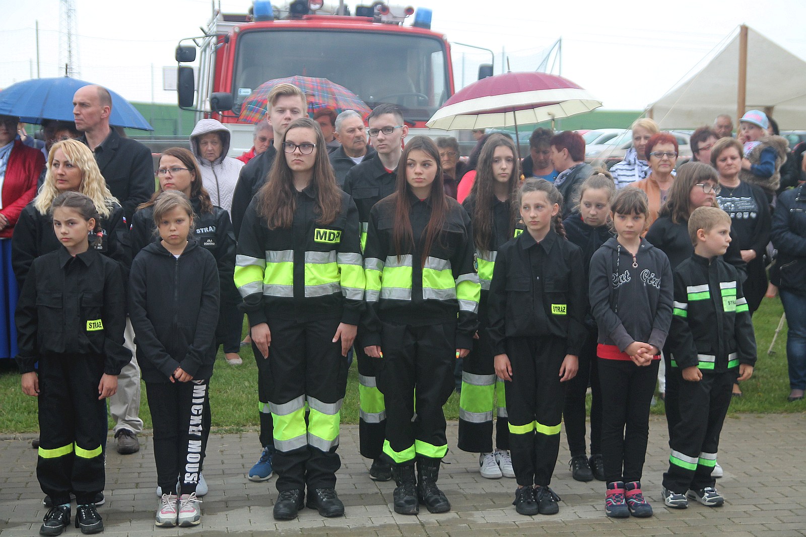 Uroczystość odsłonięcia tablicy poświęconej bohaterom