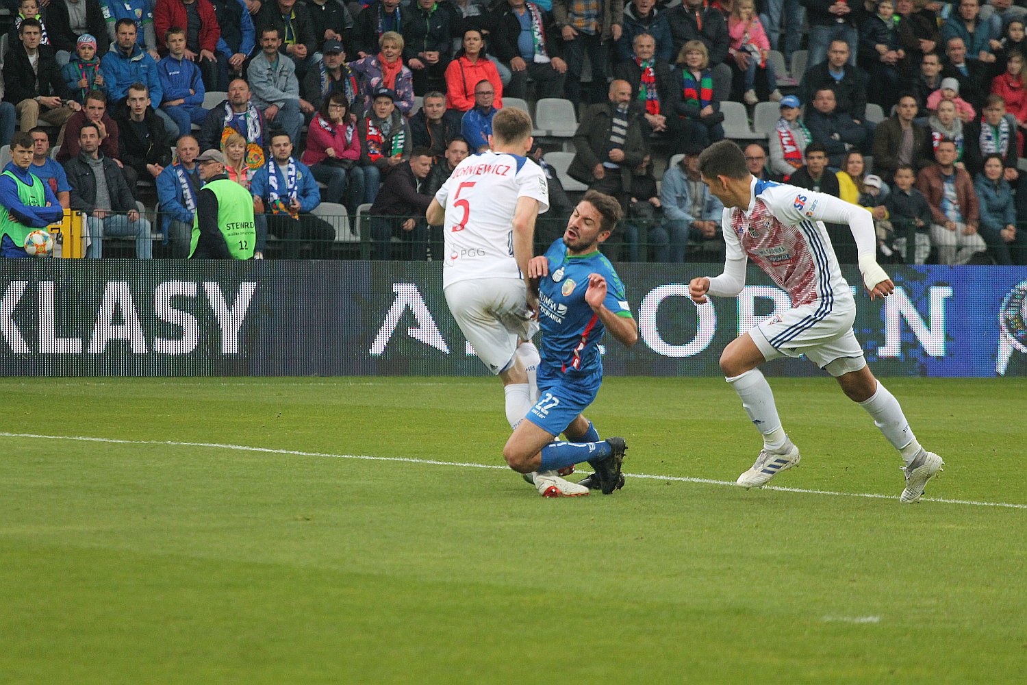 Jałowe starania Miedzi. Górnik pewien utrzymania     
