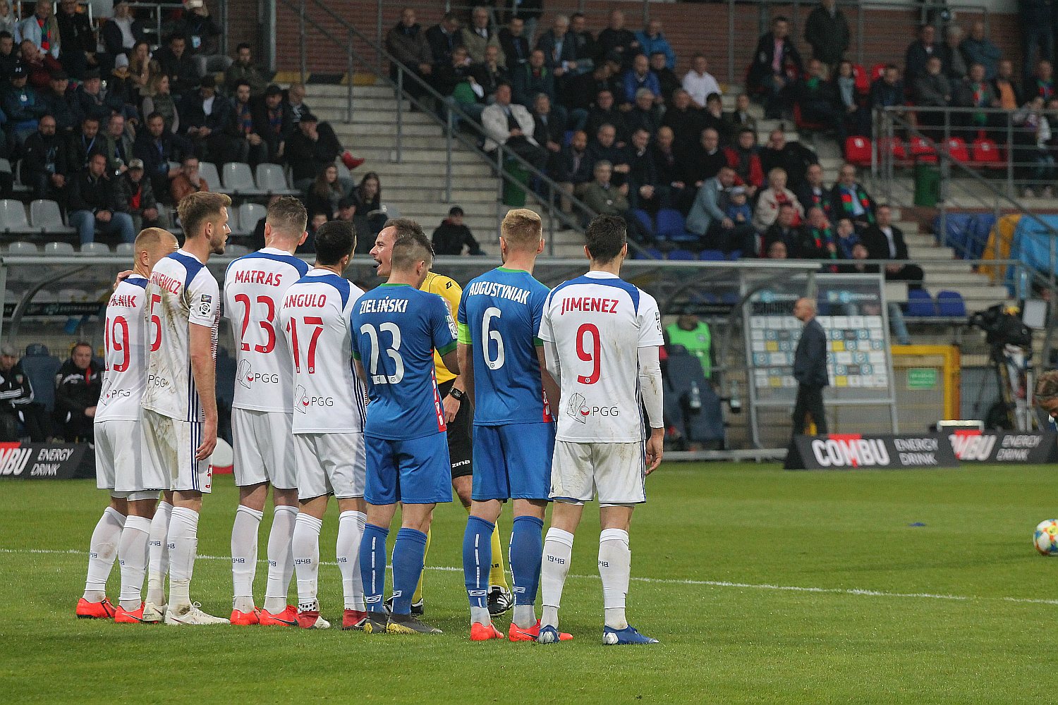 Jałowe starania Miedzi. Górnik pewien utrzymania     
