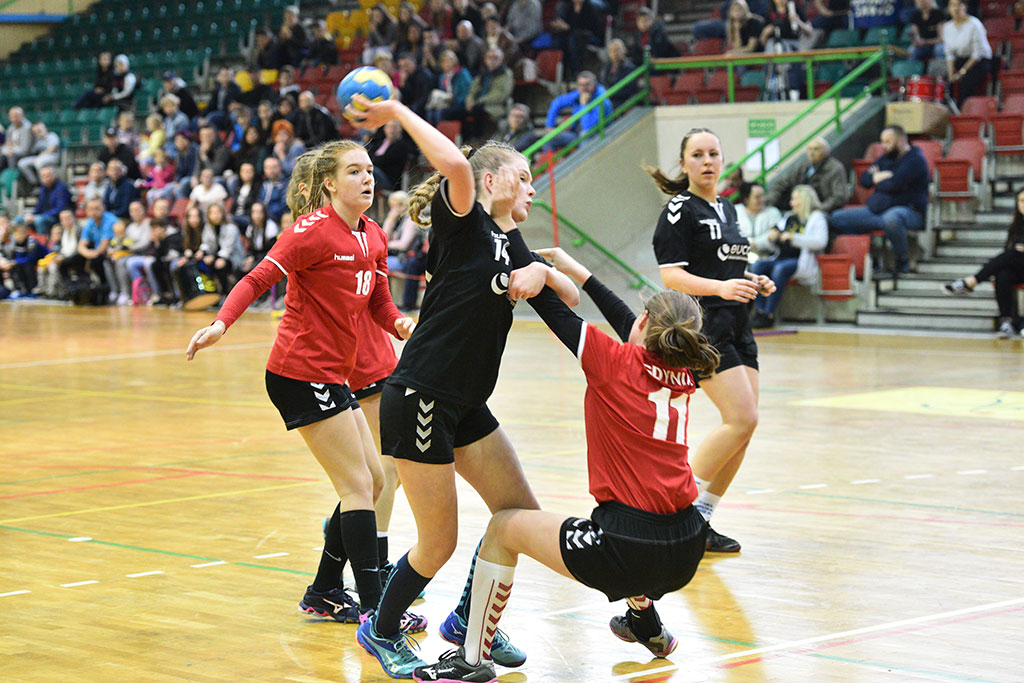 1/8 Pucharu Polski. UKS Dziewiątka w ćwierćfinale Pucharu ZPRP