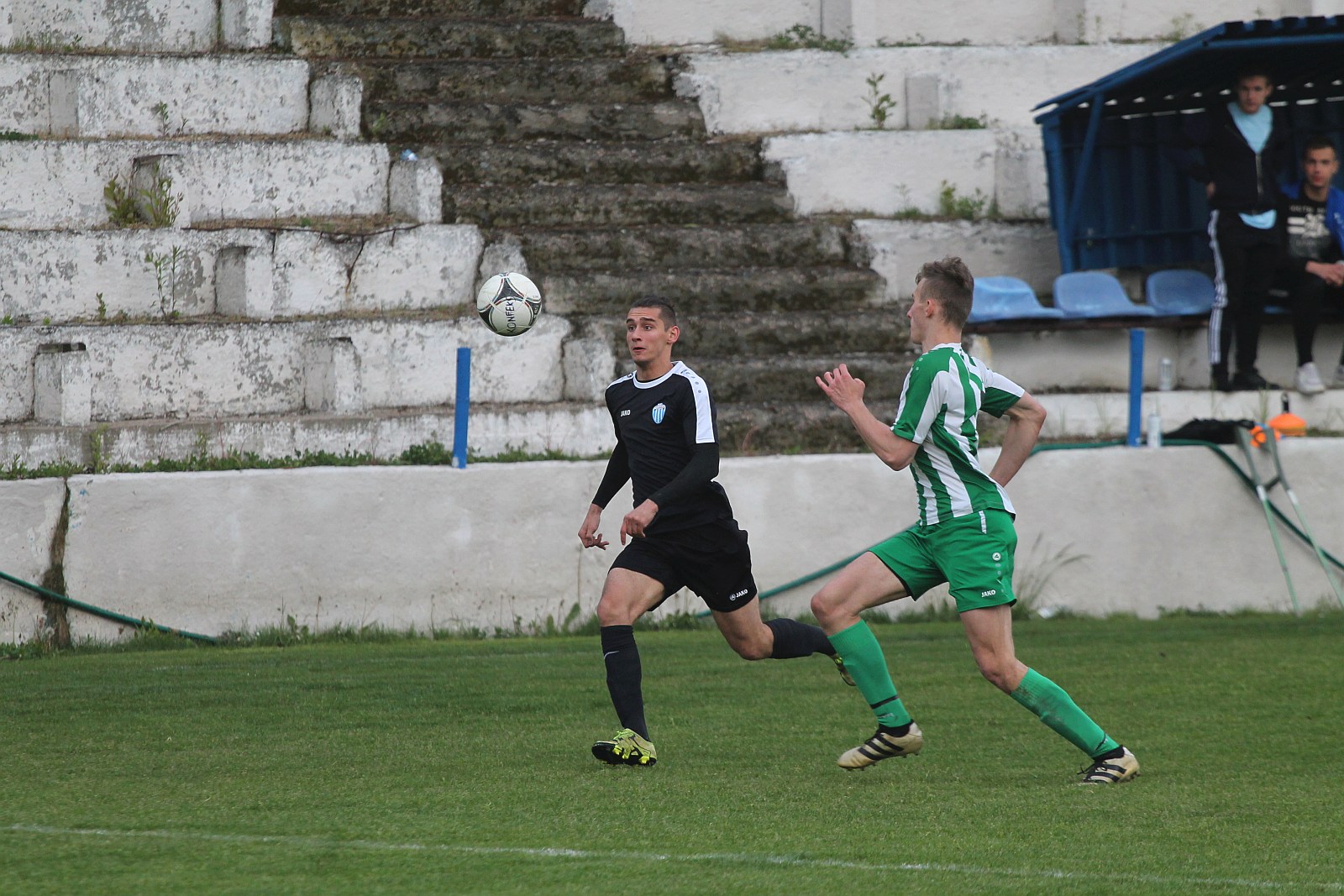 Okręgówka: Konfeks Legnica - Iskra Księgienice 3:2 (0:1)