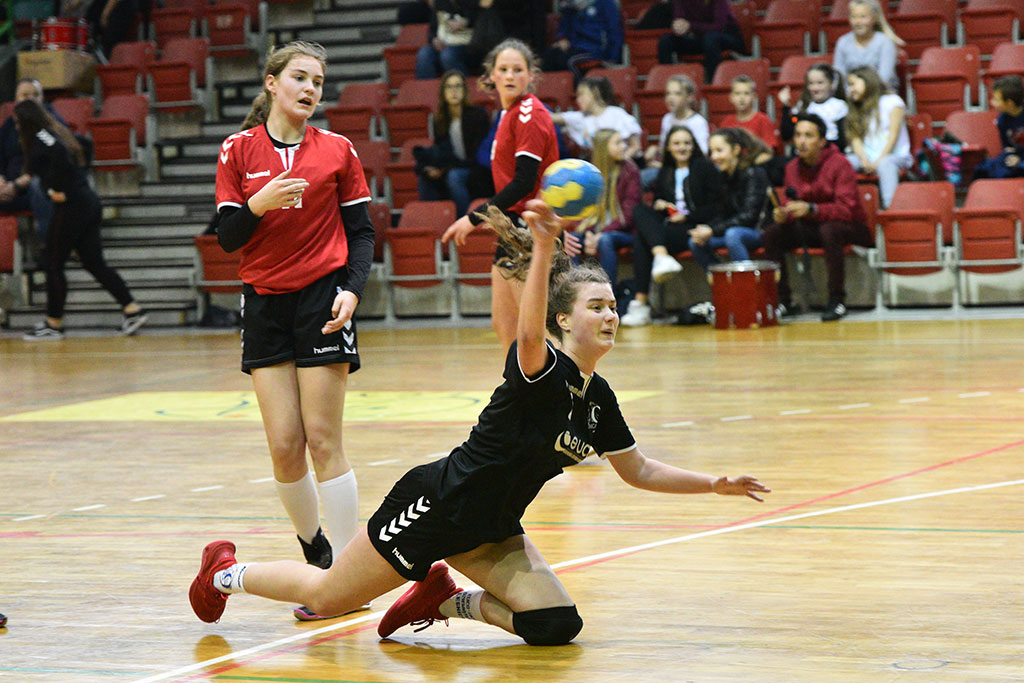 1/8 Pucharu Polski. UKS Dziewiątka w ćwierćfinale Pucharu ZPRP
