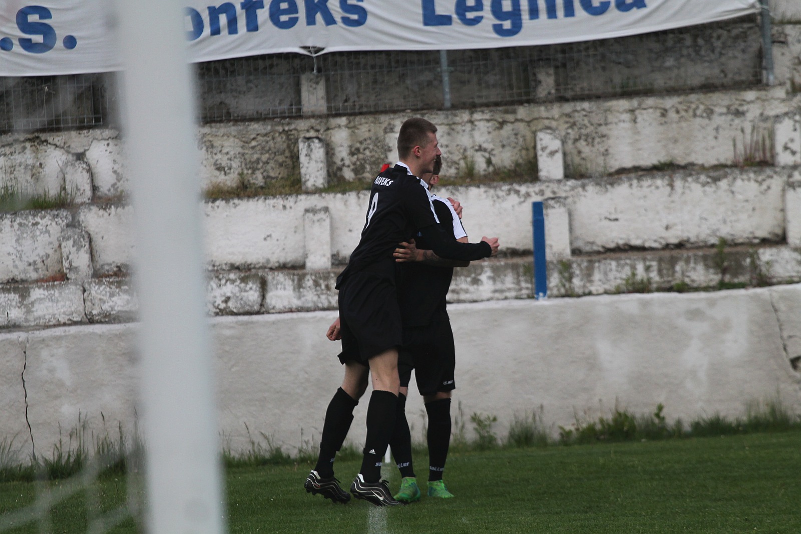 Okręgówka: Konfeks Legnica - Iskra Księgienice 3:2 (0:1)
