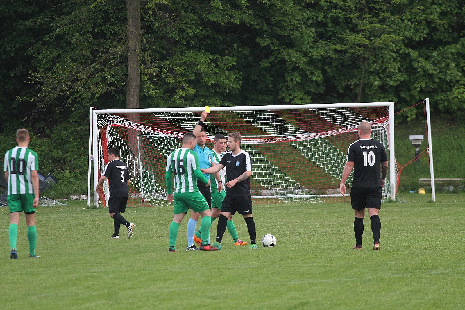 Okręgówka: Konfeks Legnica - Iskra Księgienice 3:2 (0:1)