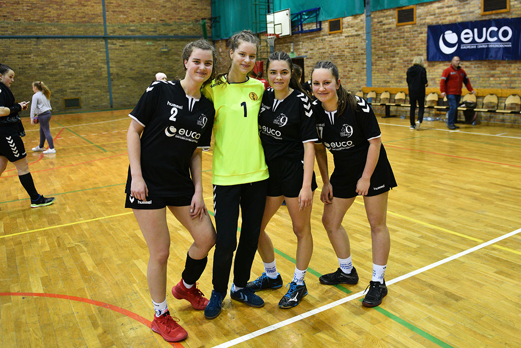 1/8 Pucharu Polski. UKS Dziewiątka w ćwierćfinale Pucharu ZPRP