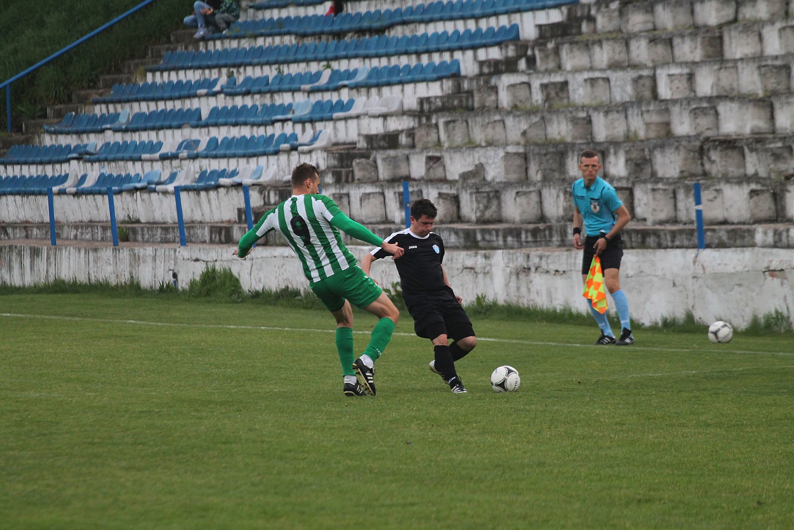 Okręgówka: Konfeks Legnica - Iskra Księgienice 3:2 (0:1)