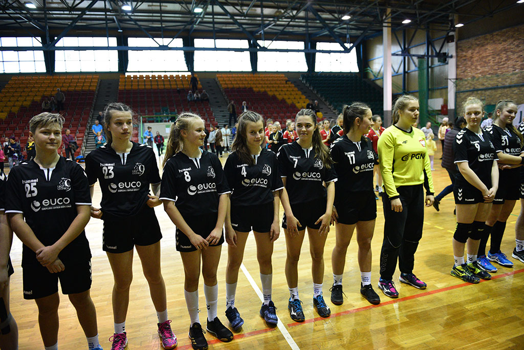 1/8 Pucharu Polski. UKS Dziewiątka w ćwierćfinale Pucharu ZPRP