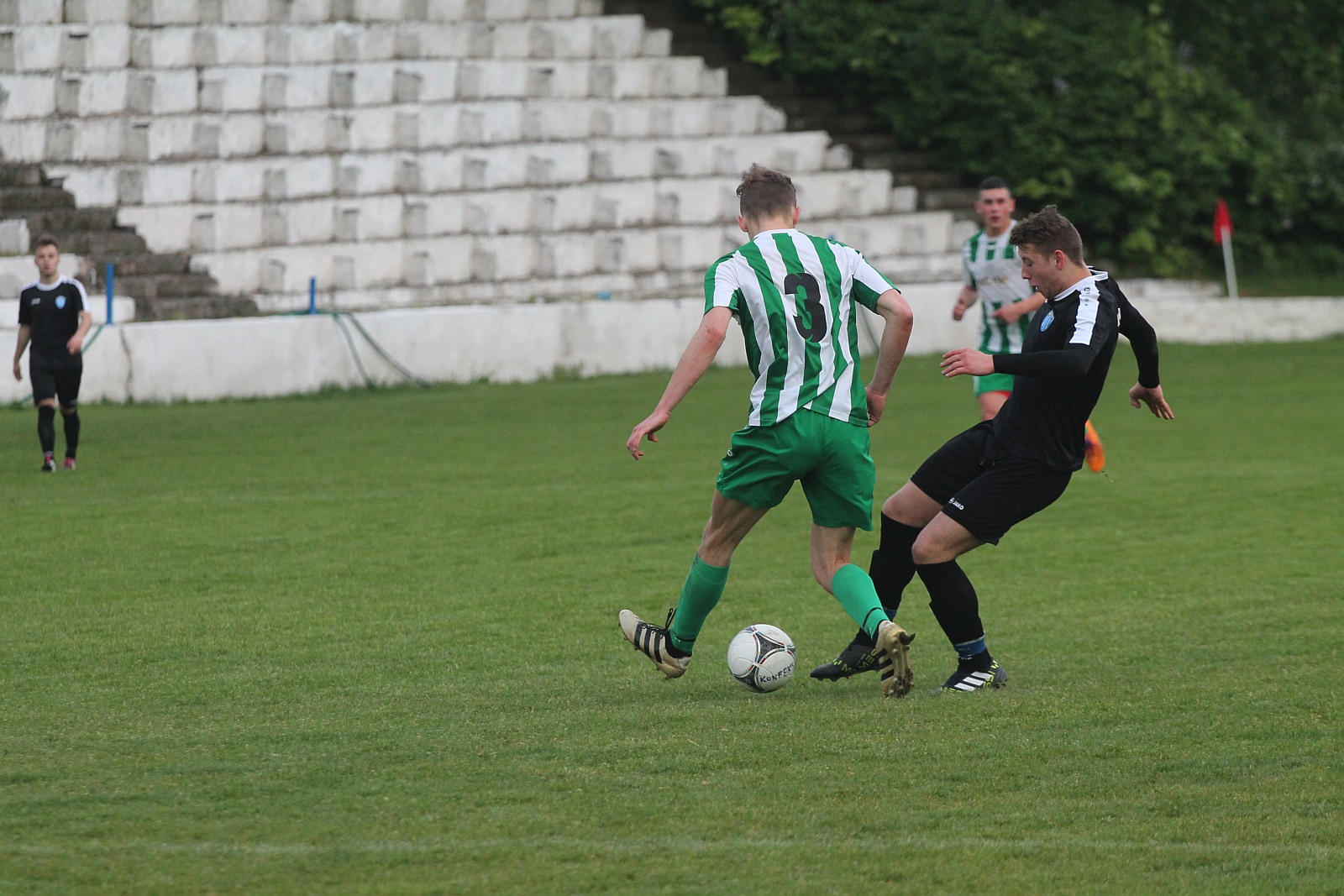 Okręgówka: Konfeks Legnica - Iskra Księgienice 3:2 (0:1)