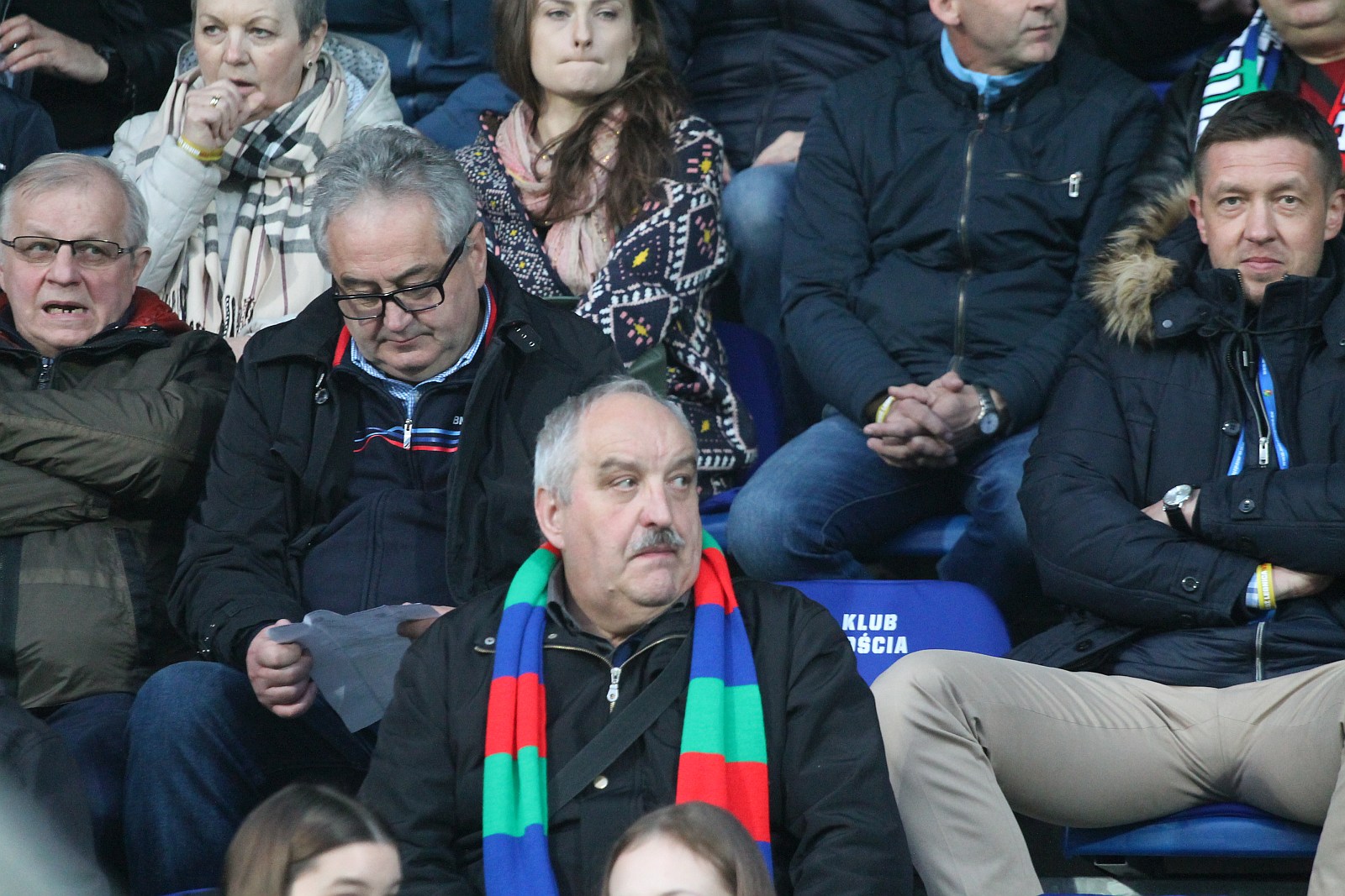 Kibice podczas meczu Miedzi Legnica ze Śląskiem Wrocław