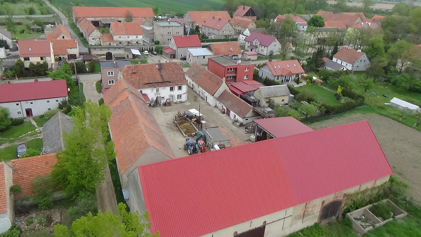 Koskowice z lotu ptaka. Zobacz jak wyglądają na wiosnę