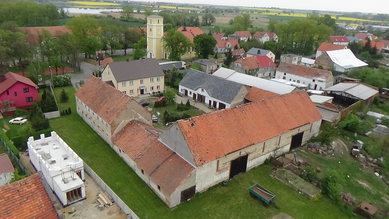 Koskowice z lotu ptaka. Zobacz jak wyglądają na wiosnę