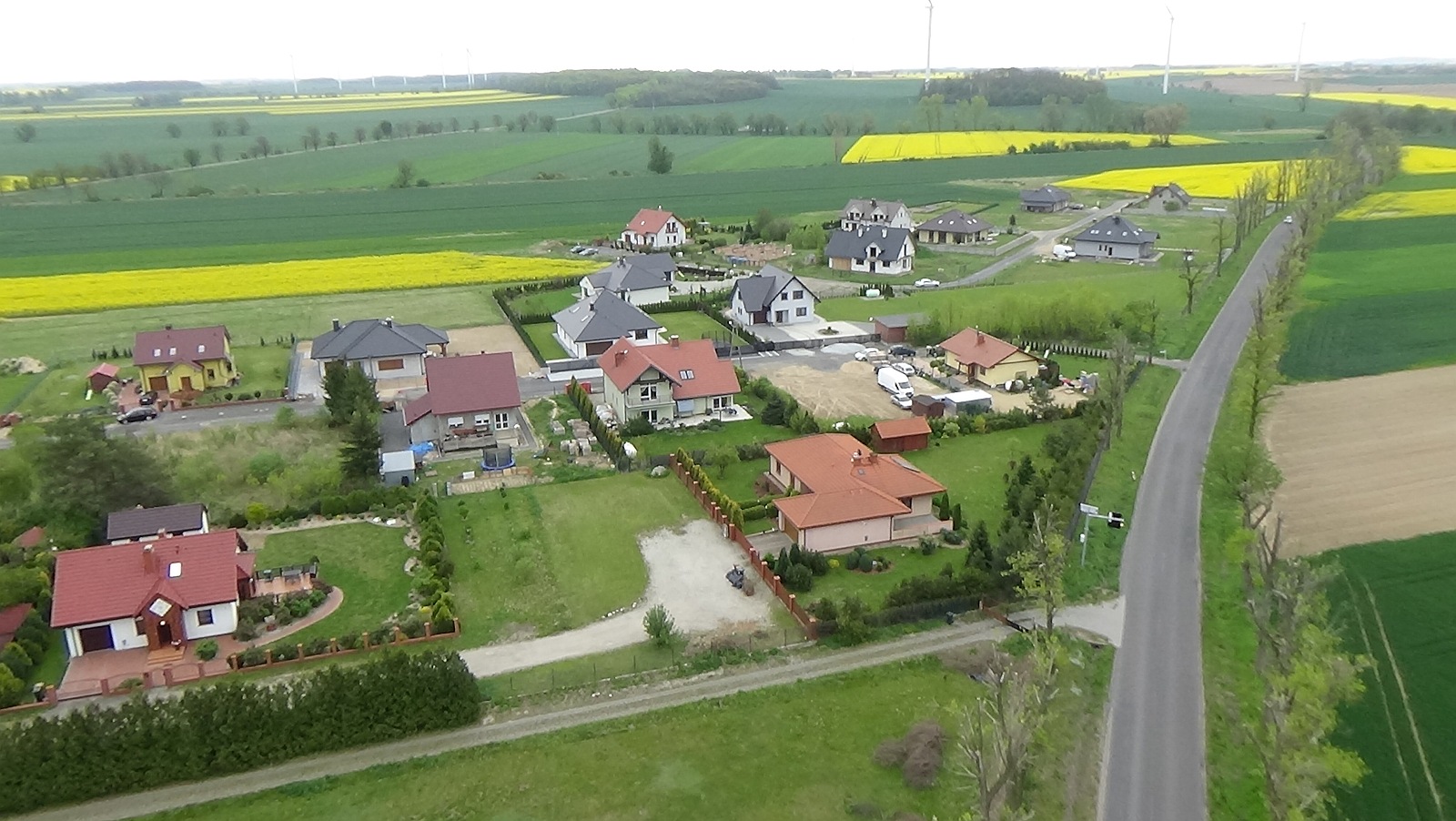 Koskowice z lotu ptaka. Zobacz jak wyglądają na wiosnę