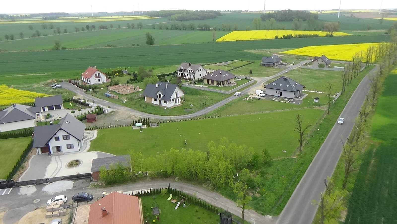 Koskowice z lotu ptaka. Zobacz jak wyglądają na wiosnę