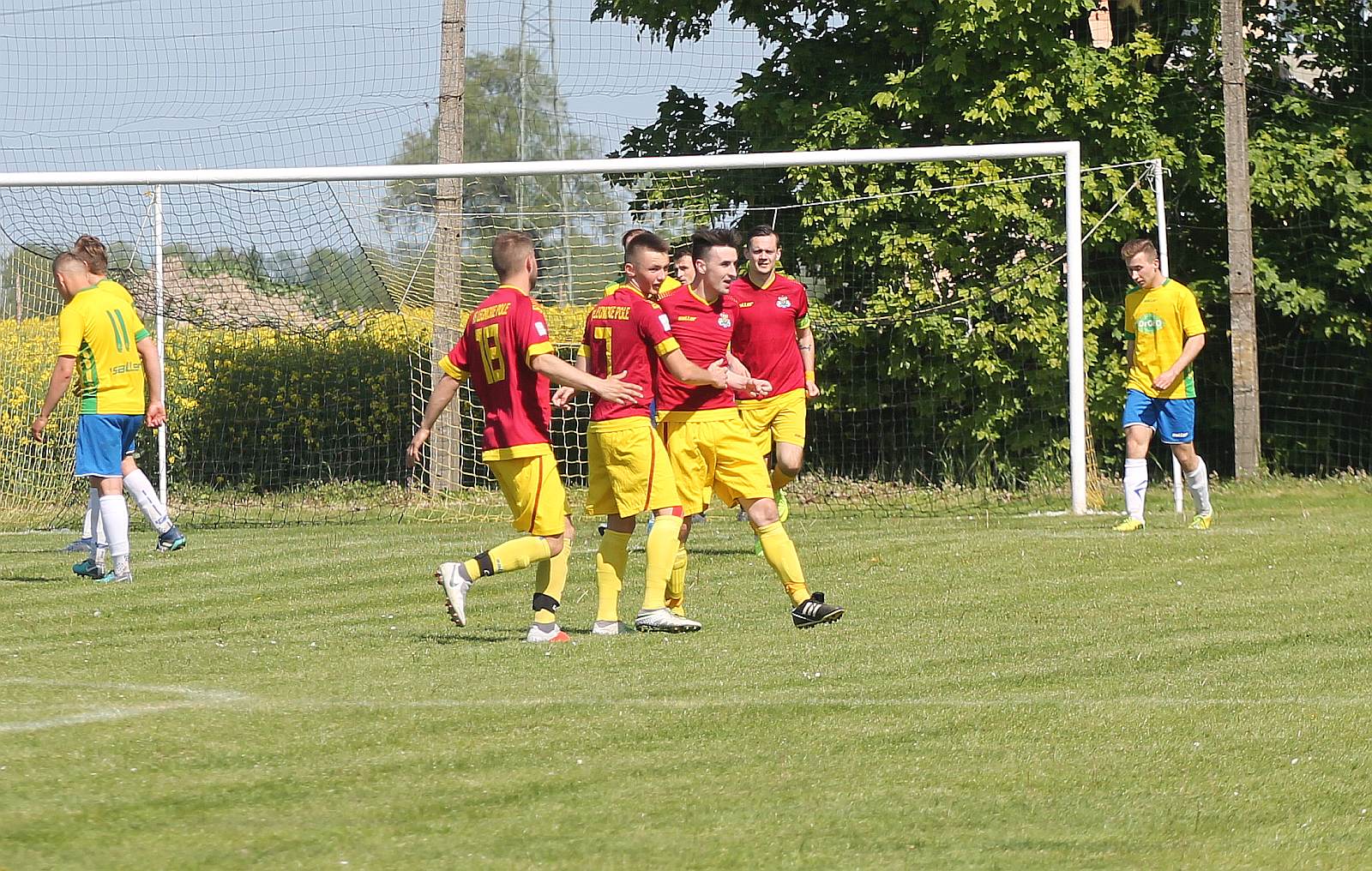 Okręgówka: KS Legnickie Pole - Zryw Kłębanowice 3:0