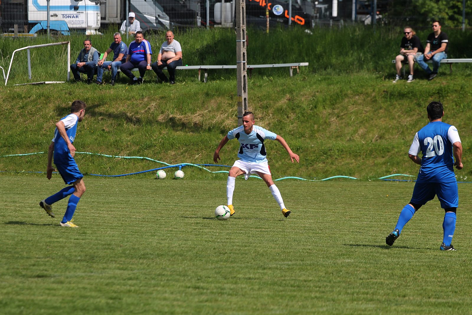 Klasa B: Błękitni Koskowice - Gama Ujazd Górny 11:2 (5:1)

