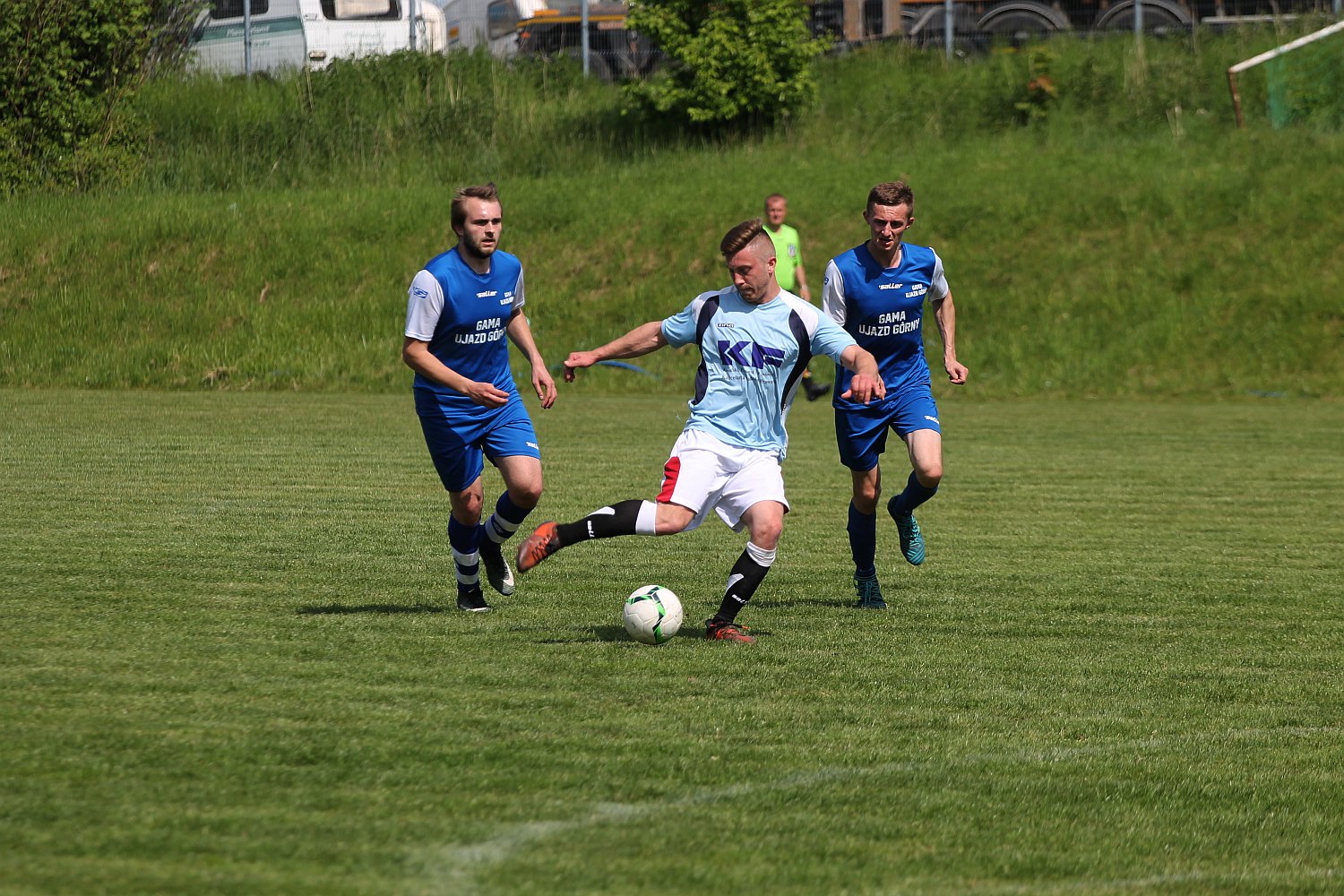 Klasa B: Błękitni Koskowice - Gama Ujazd Górny 11:2 (5:1)

