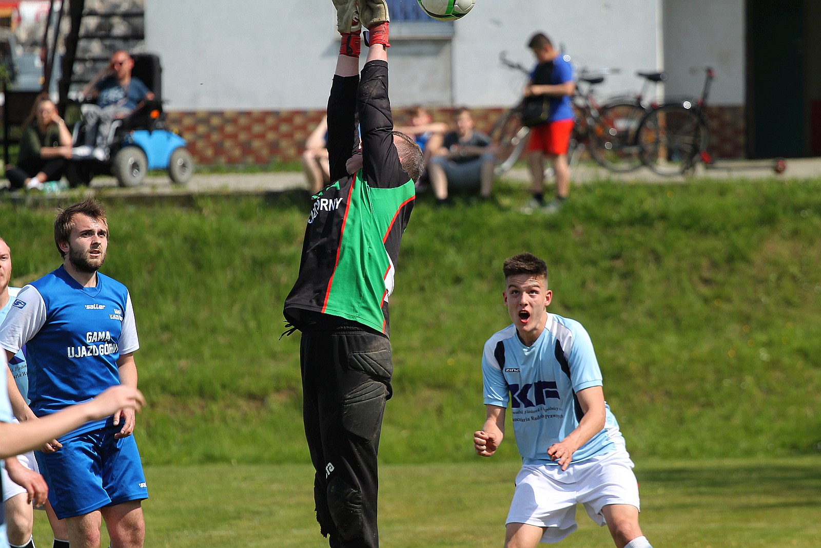 Klasa B: Błękitni Koskowice - Gama Ujazd Górny 11:2 (5:1)

