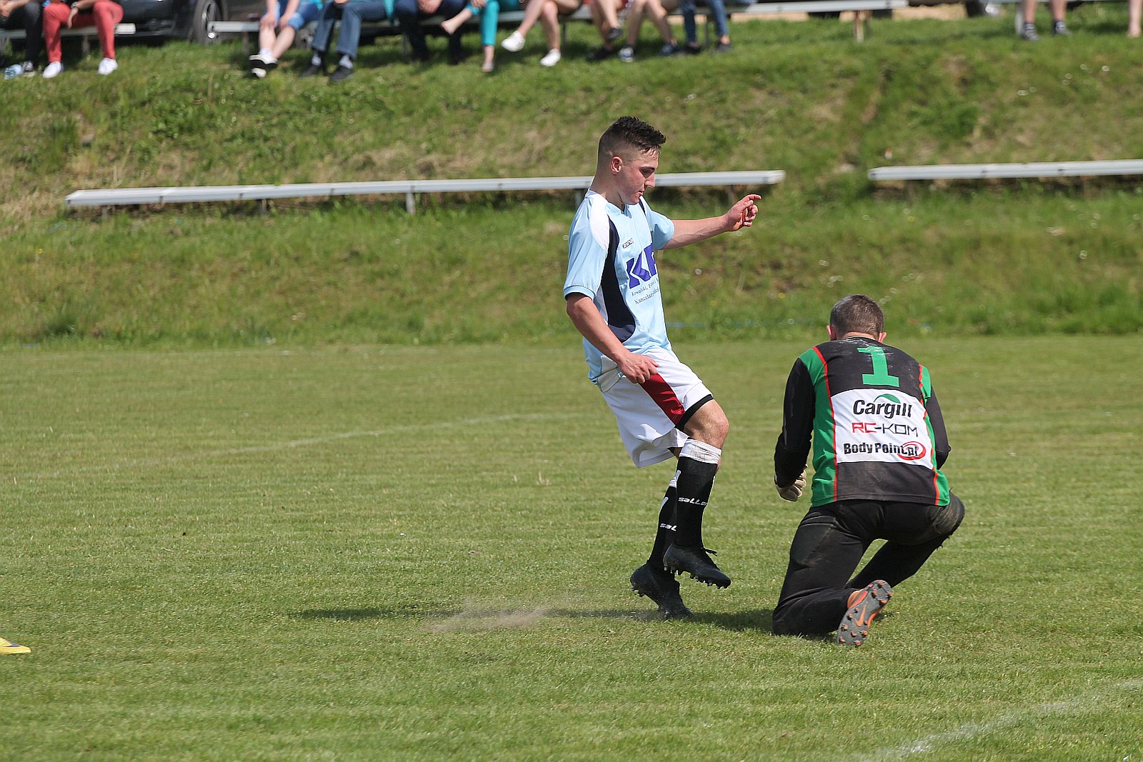 Klasa B: Błękitni Koskowice - Gama Ujazd Górny 11:2 (5:1)

