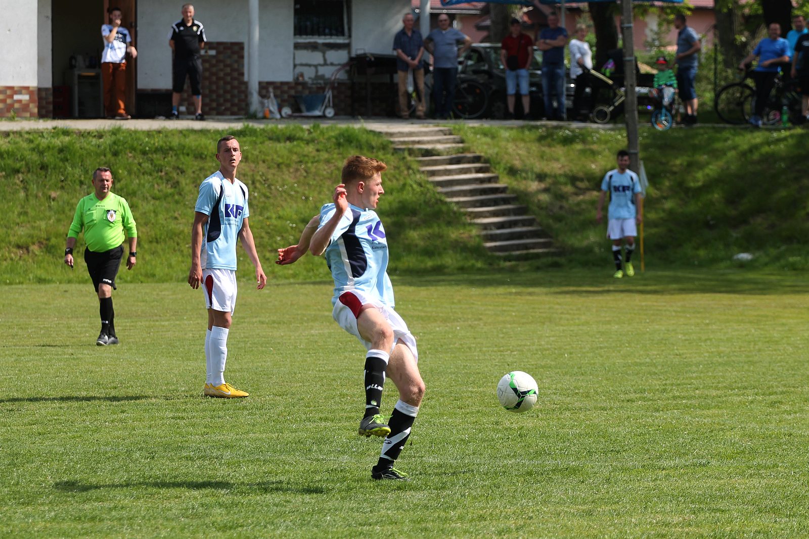 Klasa B: Błękitni Koskowice - Gama Ujazd Górny 11:2 (5:1)

