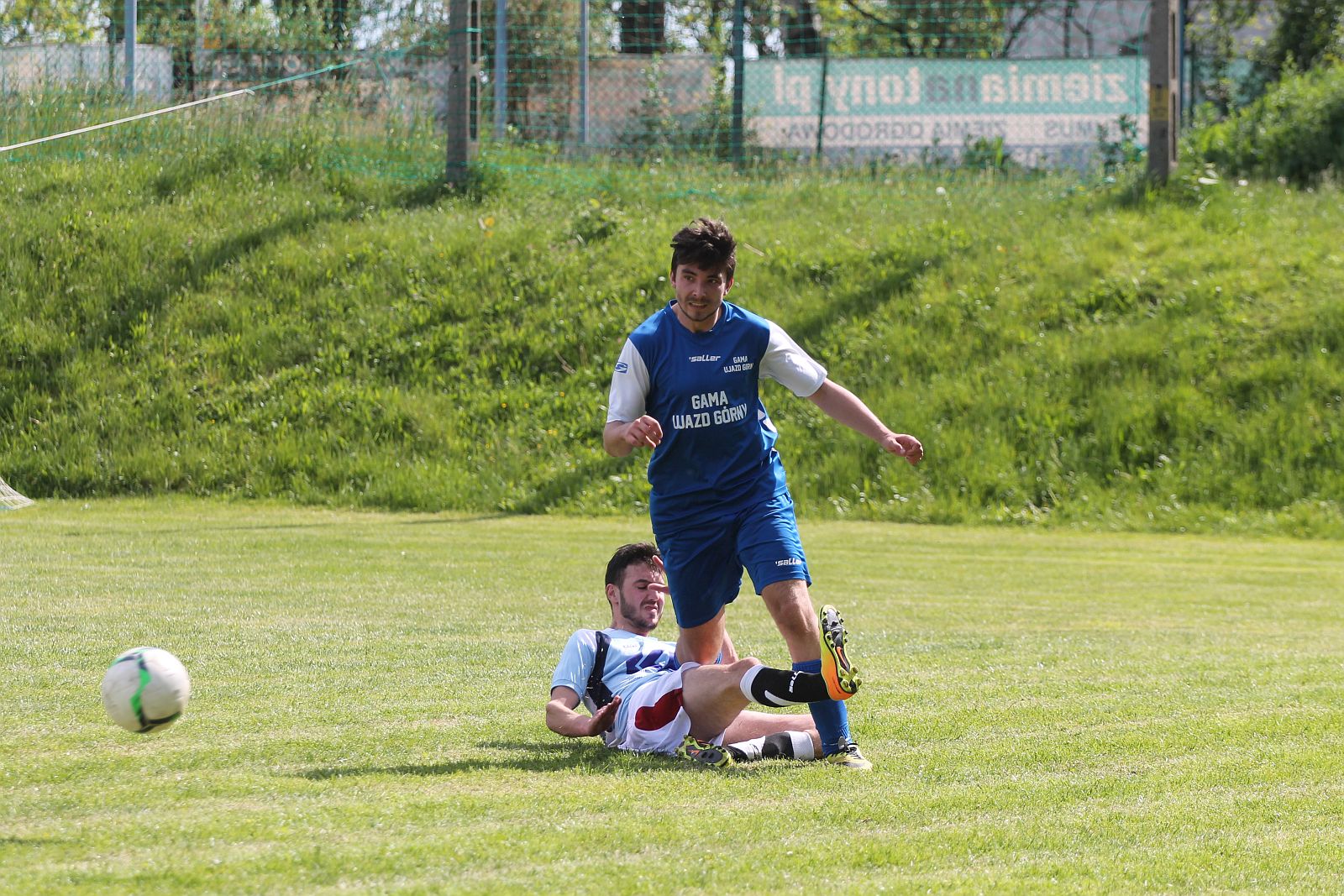 Klasa B: Błękitni Koskowice - Gama Ujazd Górny 11:2 (5:1)

