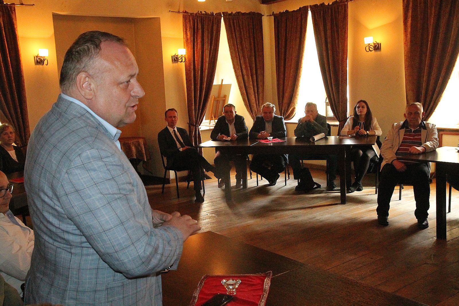 Jarosław Duda spotkał się w Ratuszowej z mieszkańcami Legnicy