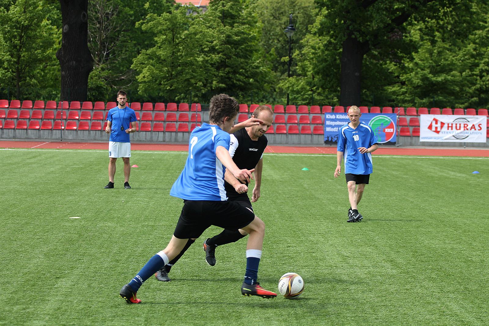Sportowa walka niepełnosprawnych o Puchar KKN Miedź Legnica