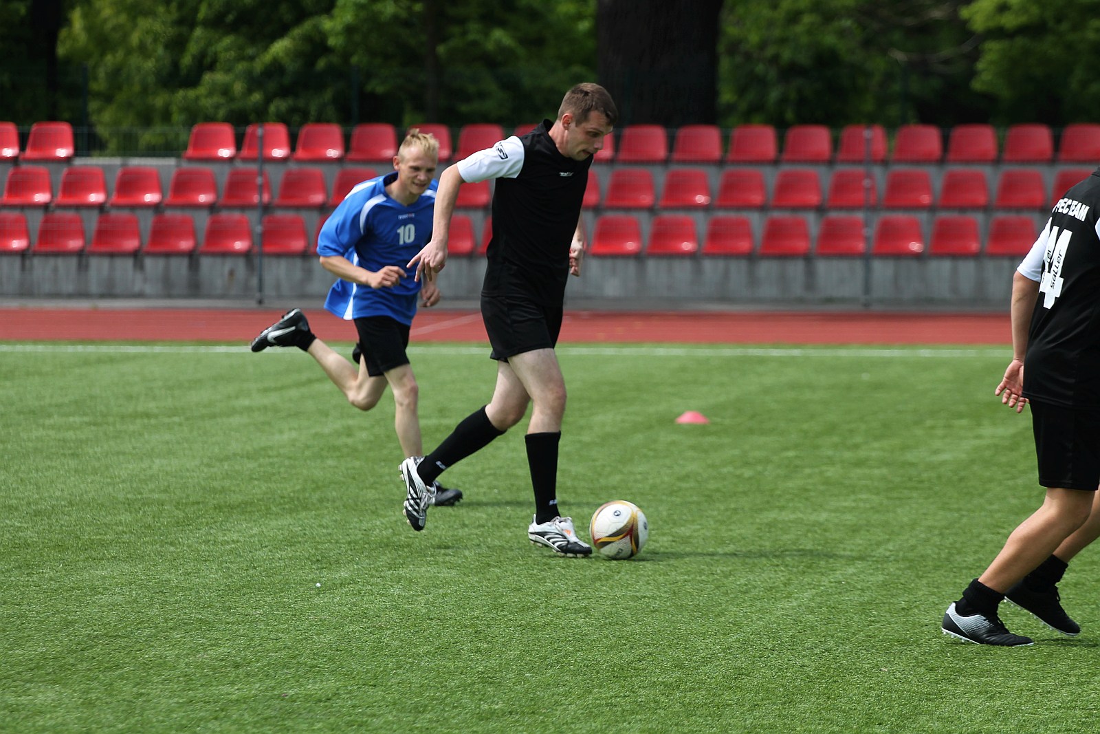 Sportowa walka niepełnosprawnych o Puchar KKN Miedź Legnica