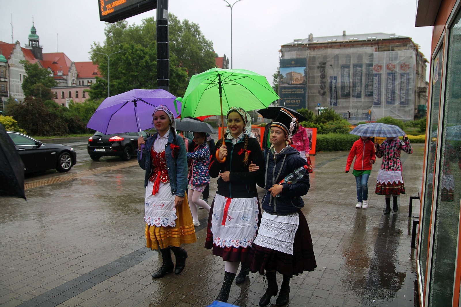 
Śpiewające autobusy miejskie z okazji Legnicy Cantat