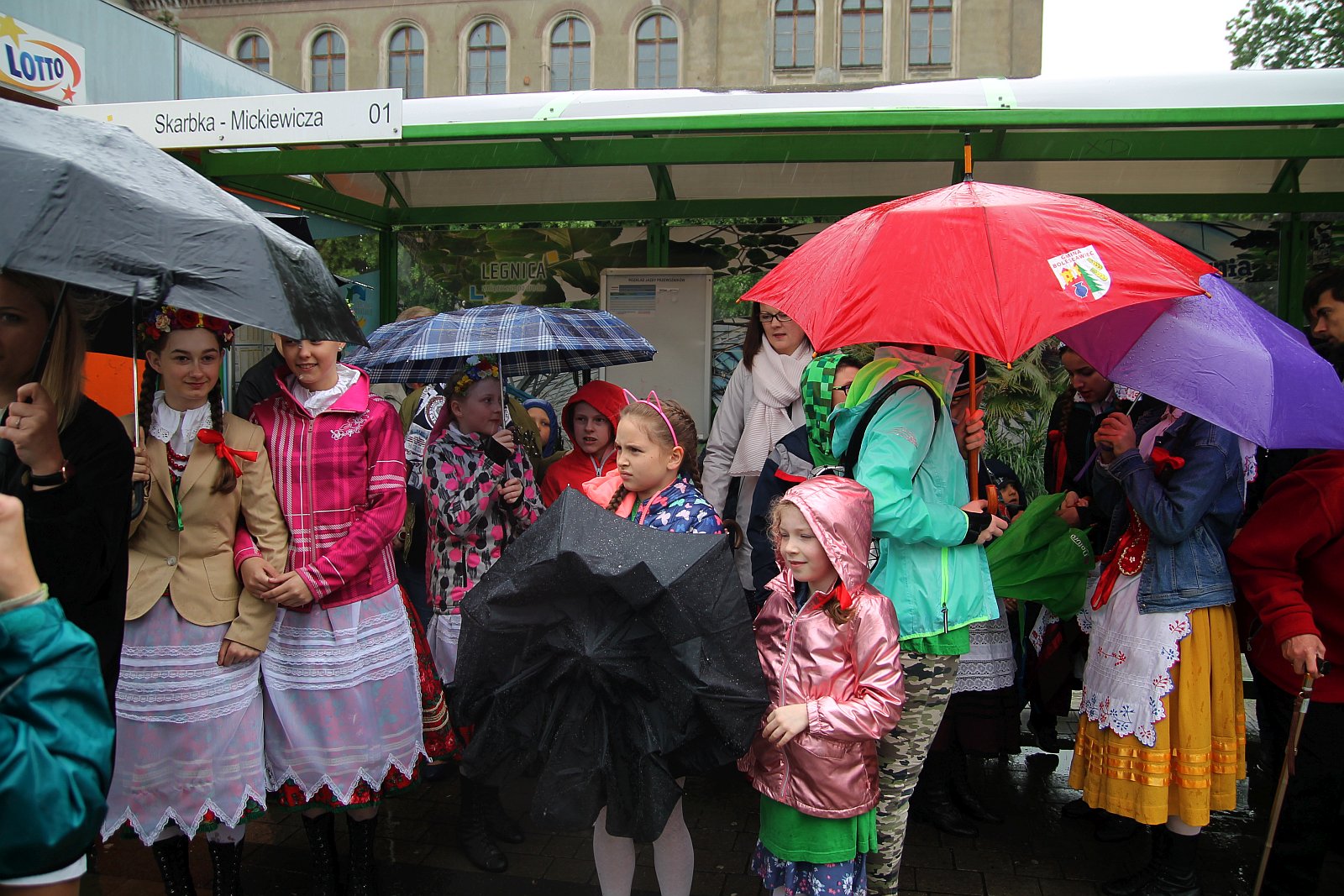 
Śpiewające autobusy miejskie z okazji Legnicy Cantat