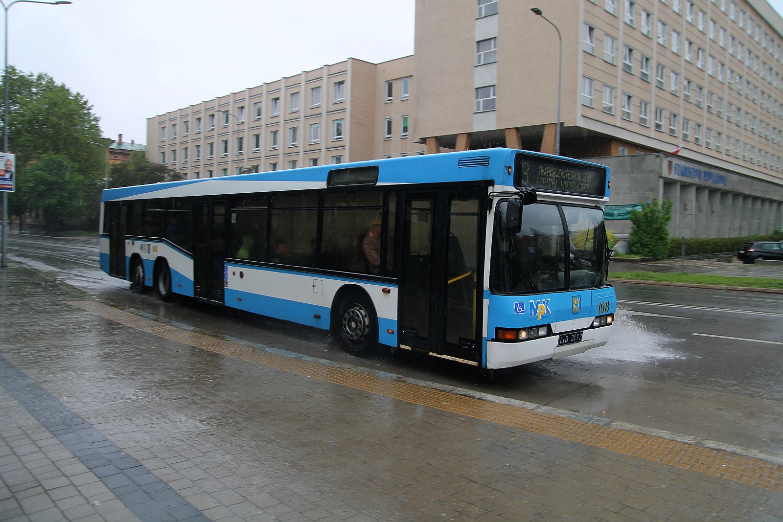 
Śpiewające autobusy miejskie z okazji Legnicy Cantat