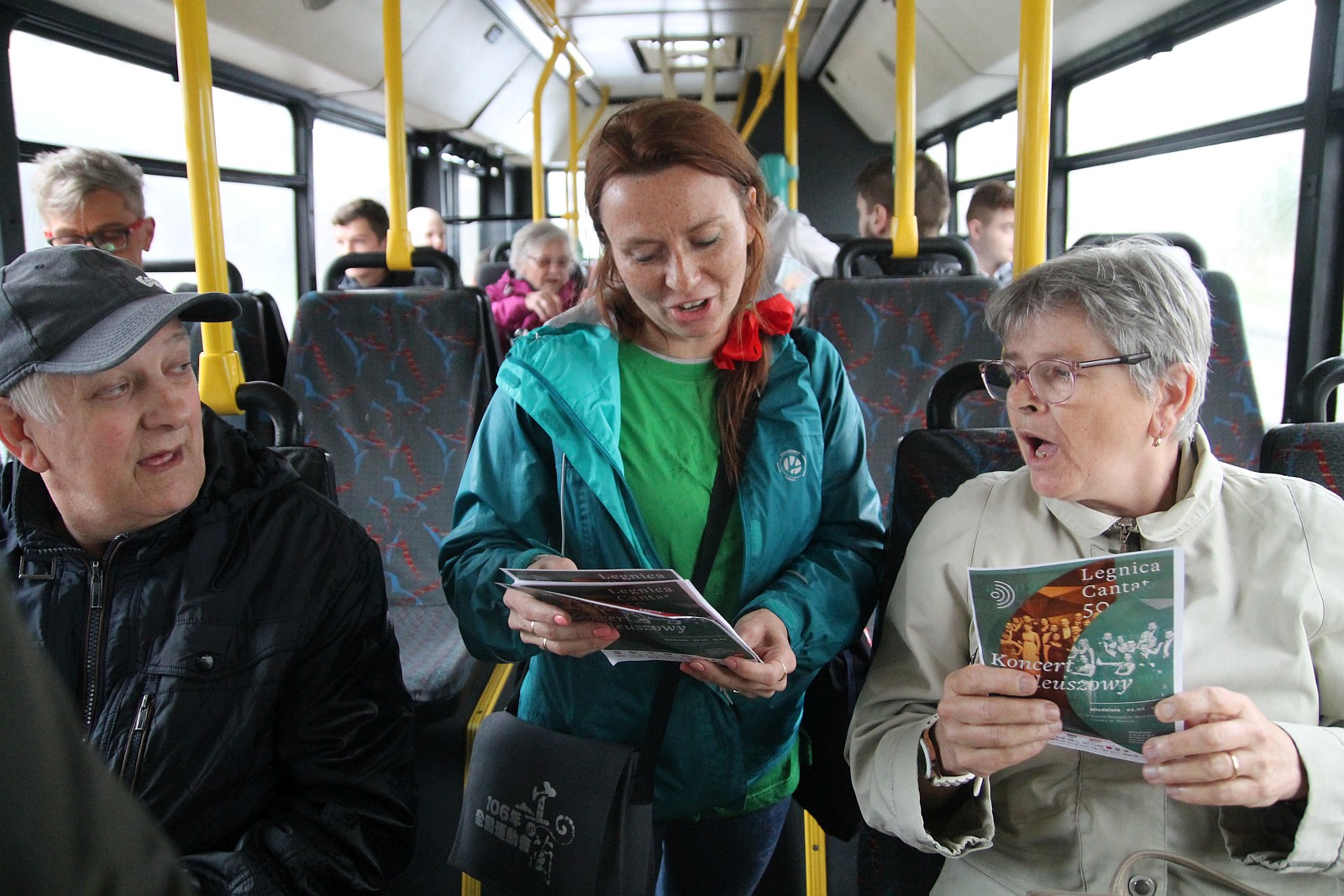 
Śpiewające autobusy miejskie z okazji Legnicy Cantat