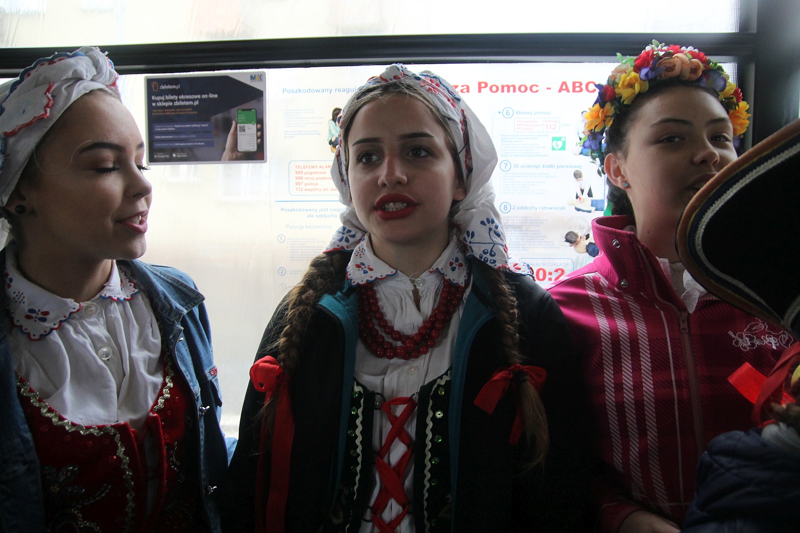 
Śpiewające autobusy miejskie z okazji Legnicy Cantat