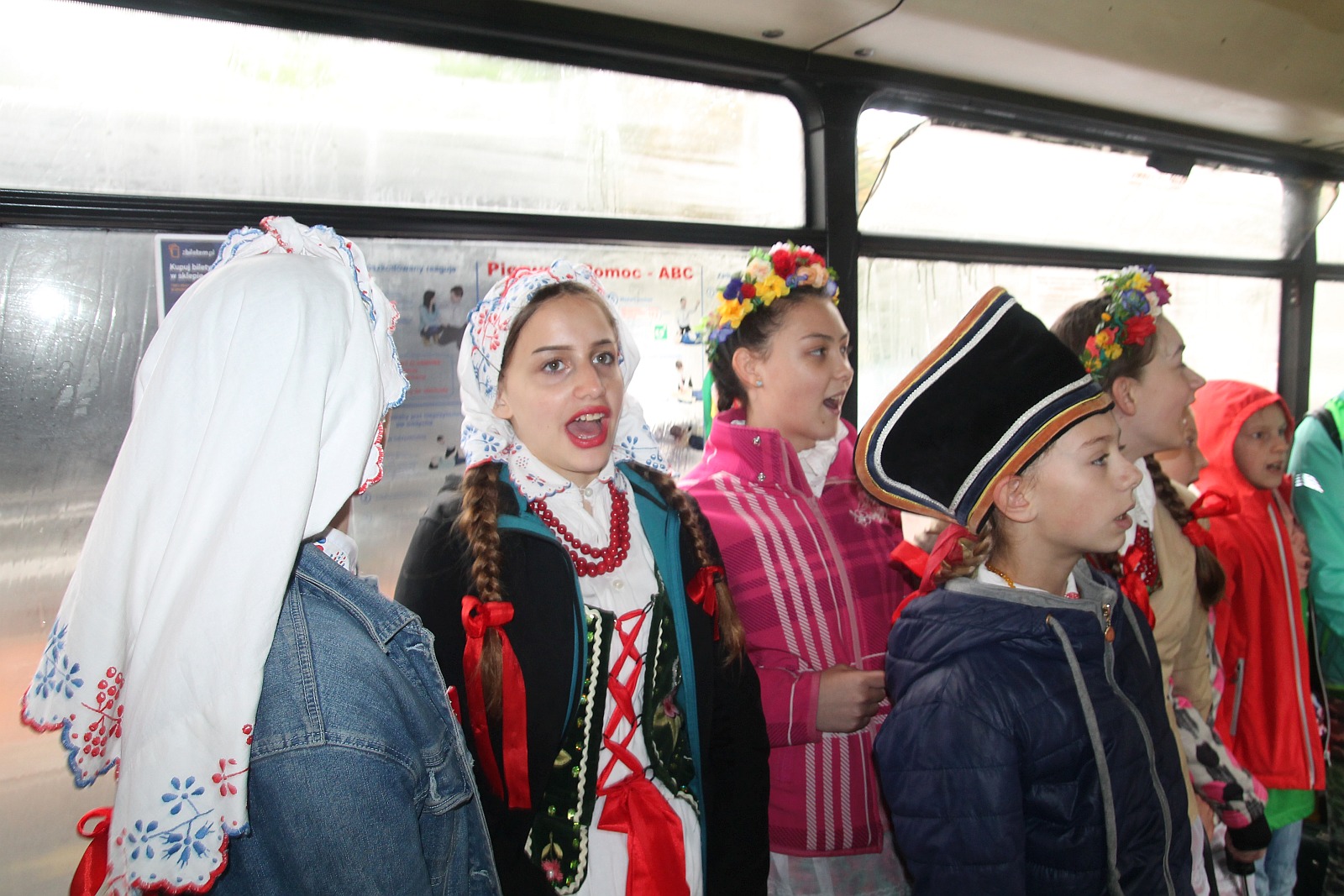 
Śpiewające autobusy miejskie z okazji Legnicy Cantat