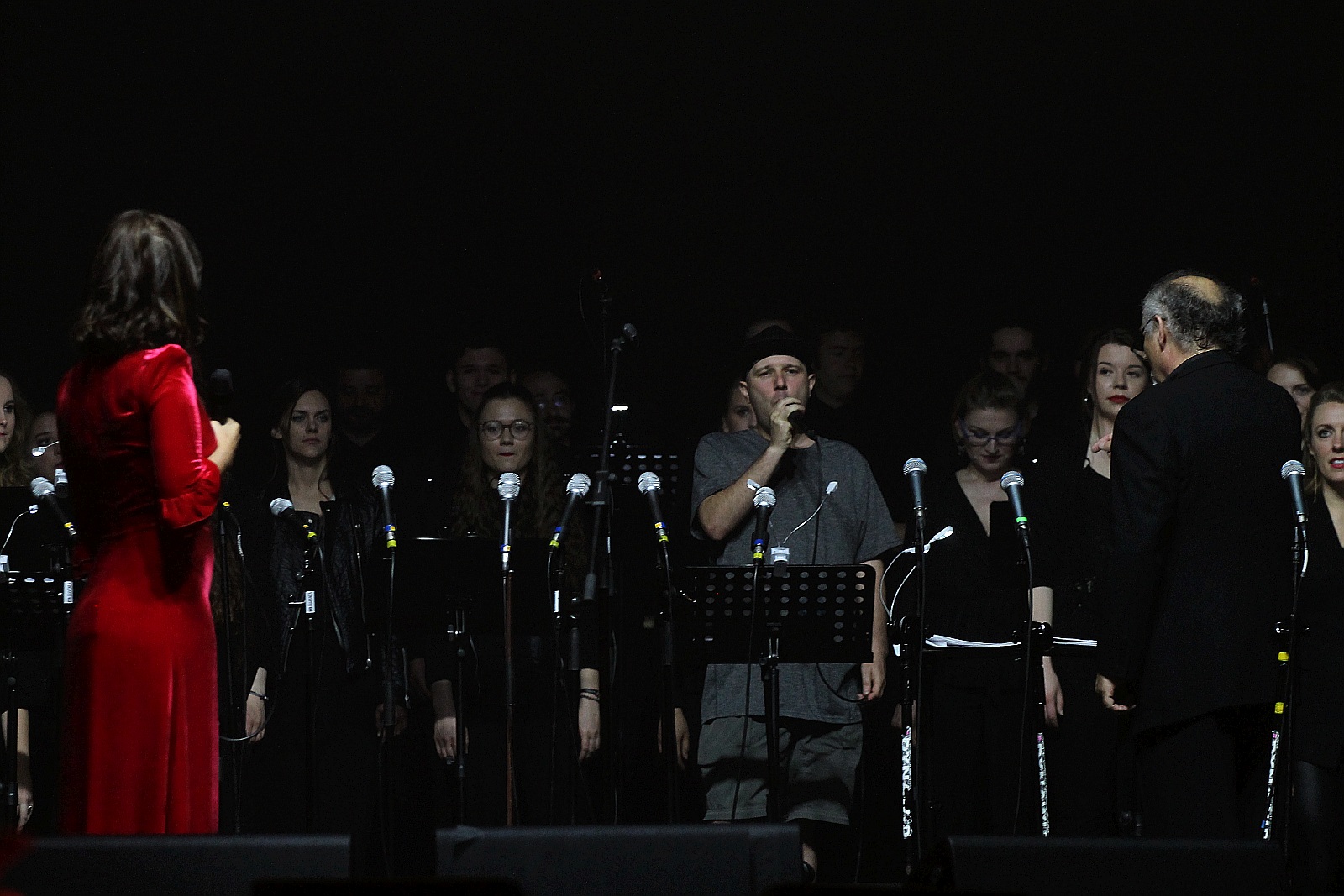 Niezwykły pełen gwiazd koncert na dziedzińcu Akademii Rycerskiej