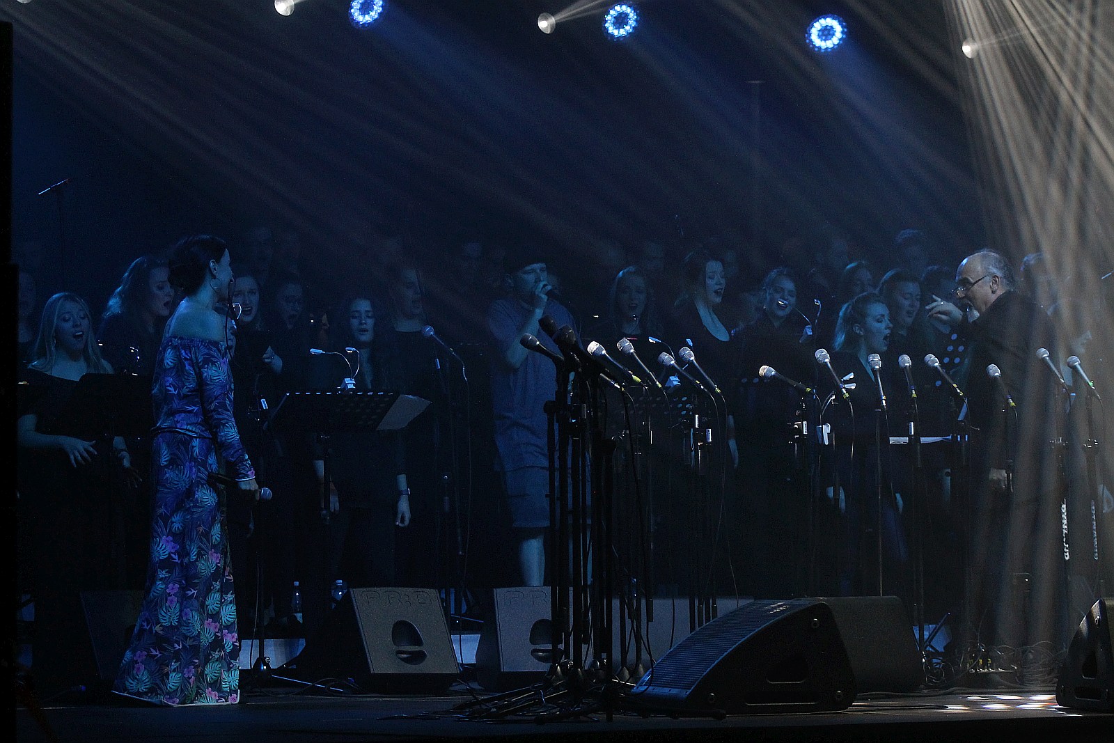 Niezwykły pełen gwiazd koncert na dziedzińcu Akademii Rycerskiej