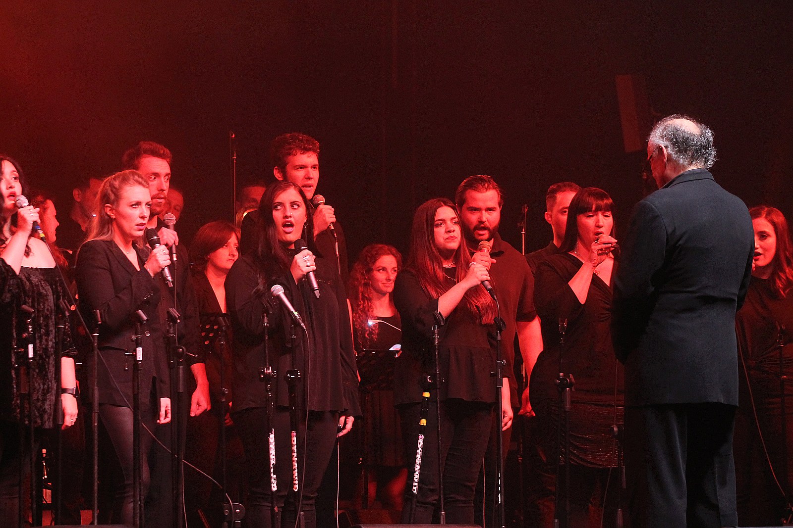 Niezwykły pełen gwiazd koncert na dziedzińcu Akademii Rycerskiej