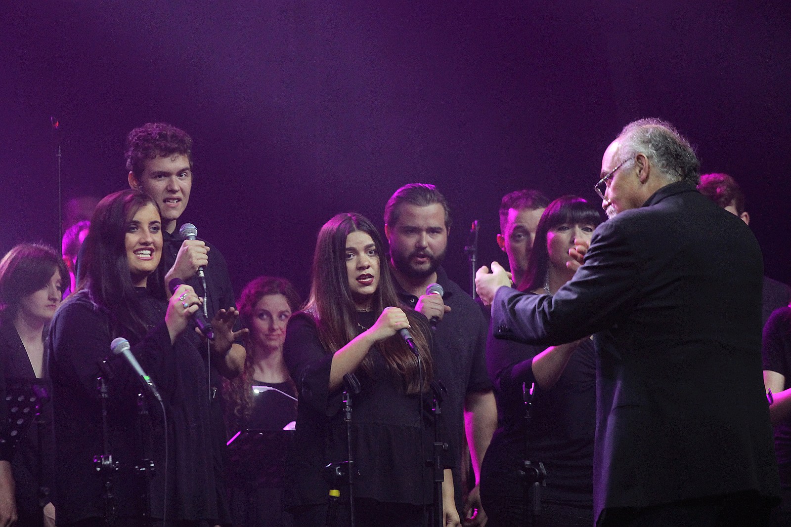 Niezwykły pełen gwiazd koncert na dziedzińcu Akademii Rycerskiej