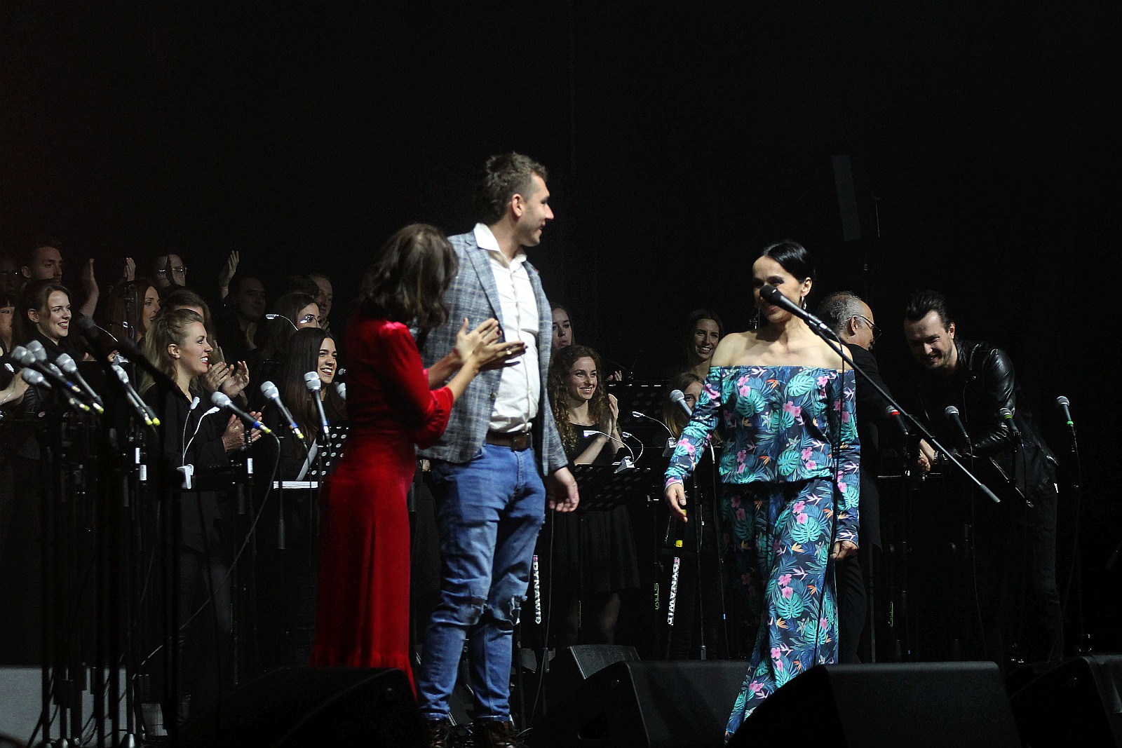 Niezwykły pełen gwiazd koncert na dziedzińcu Akademii Rycerskiej