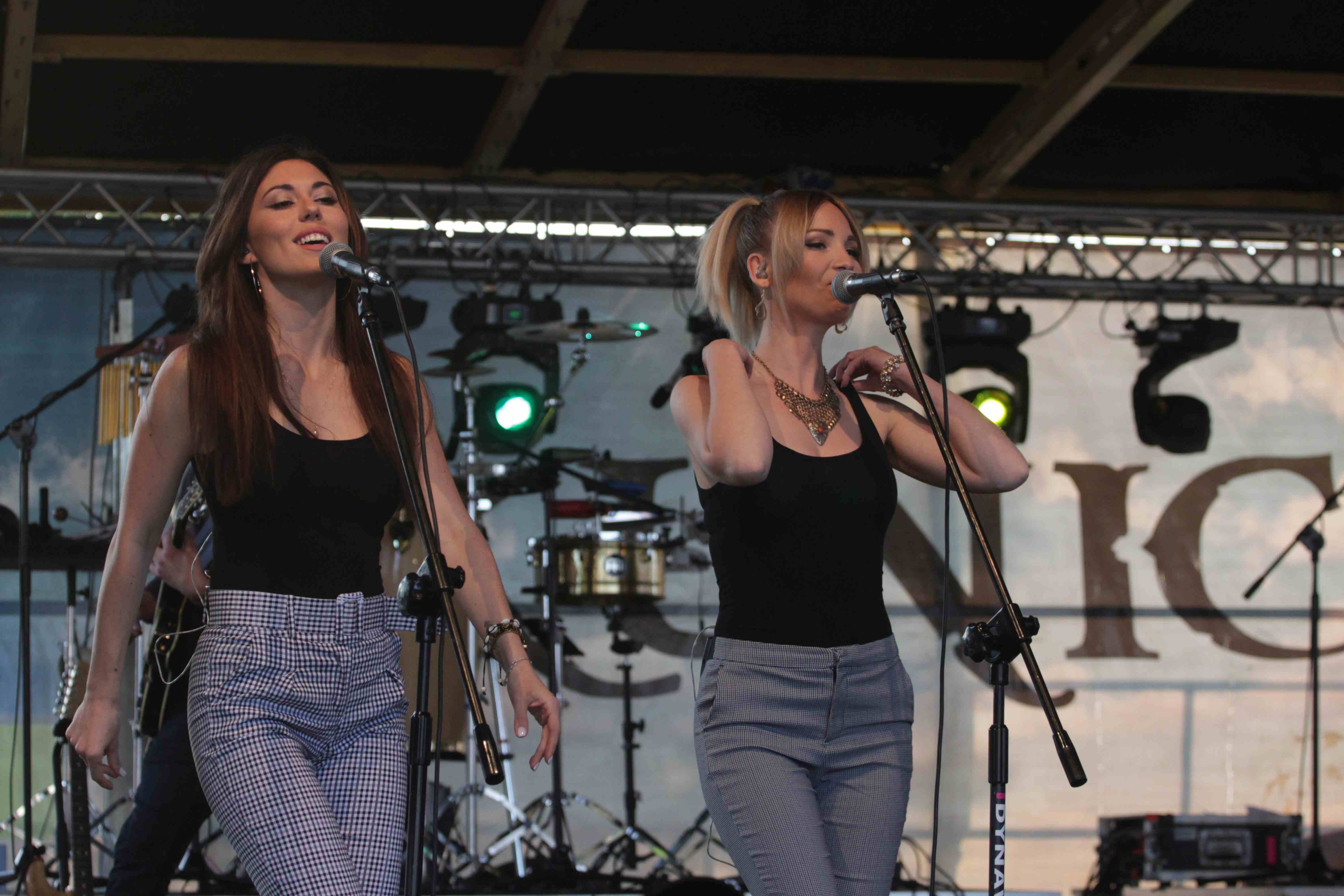 Mesajah i Raz 2 – Tribute to Maanam porwały do śpiewu i tańca