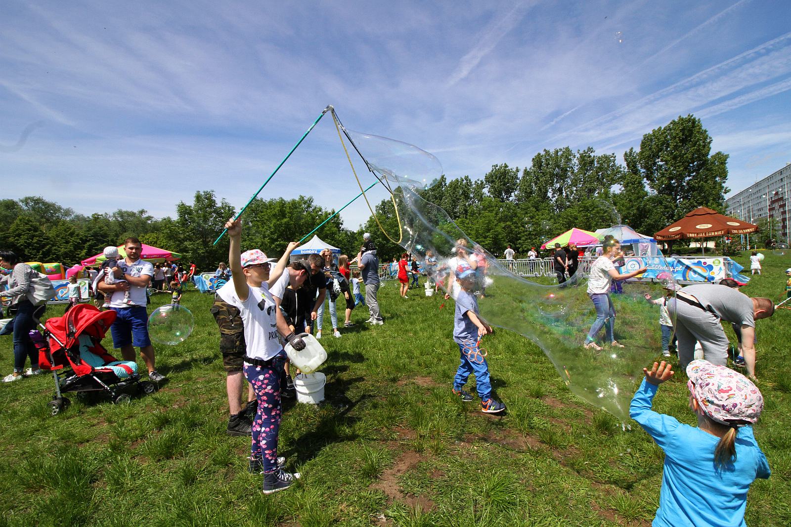 Festiwal Baniek Mydlanych. Bawiły się dzieci, bawili dorośli