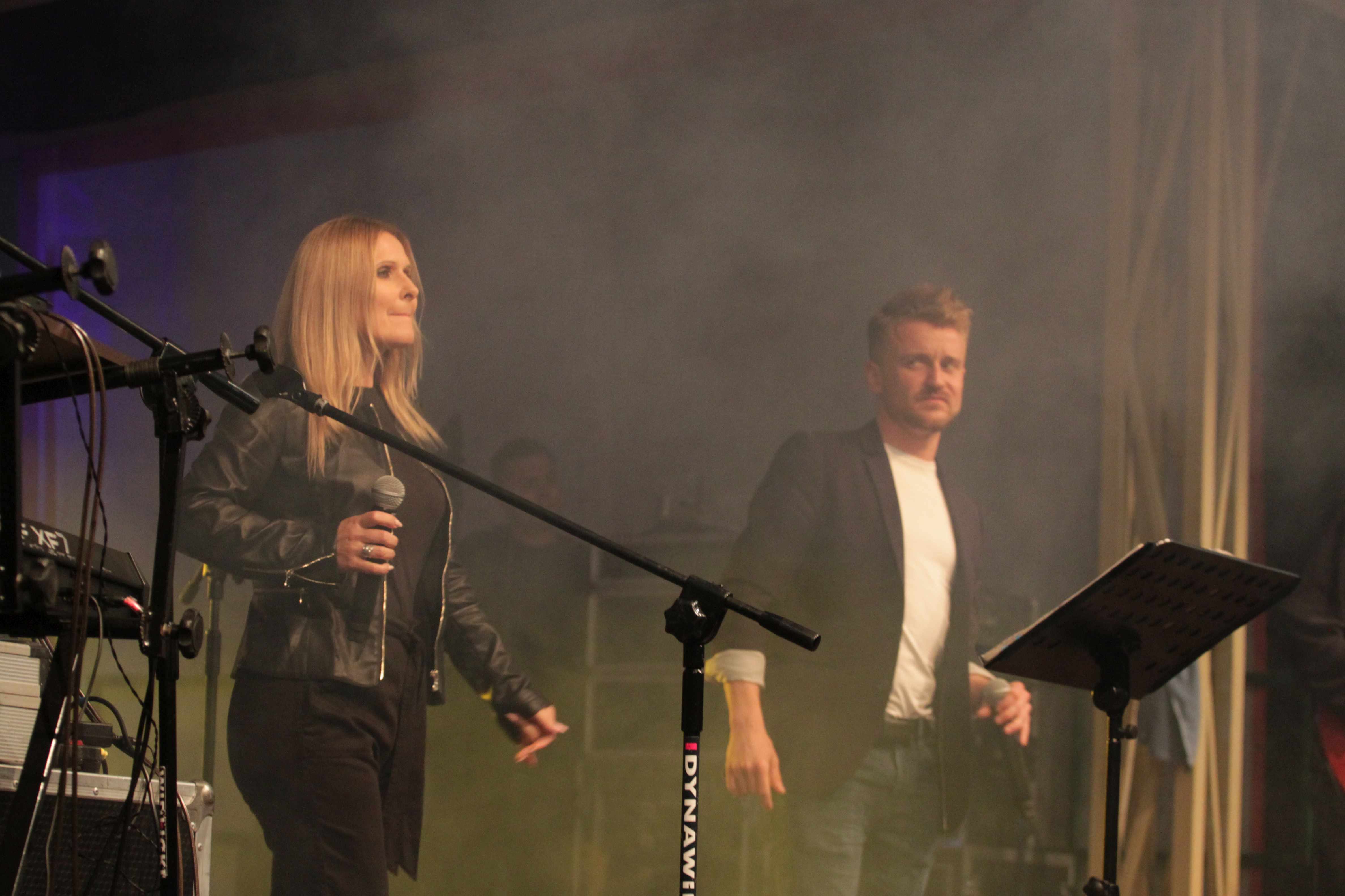 Mesajah i Raz 2 – Tribute to Maanam porwały do śpiewu i tańca