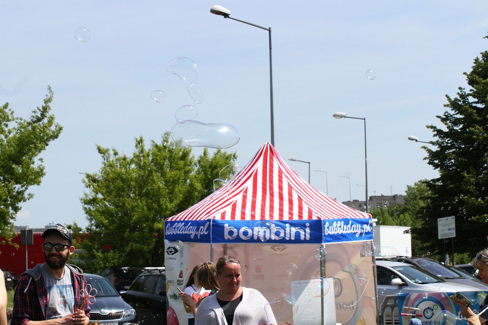 Festiwal Baniek Mydlanych. Bawiły się dzieci, bawili dorośli