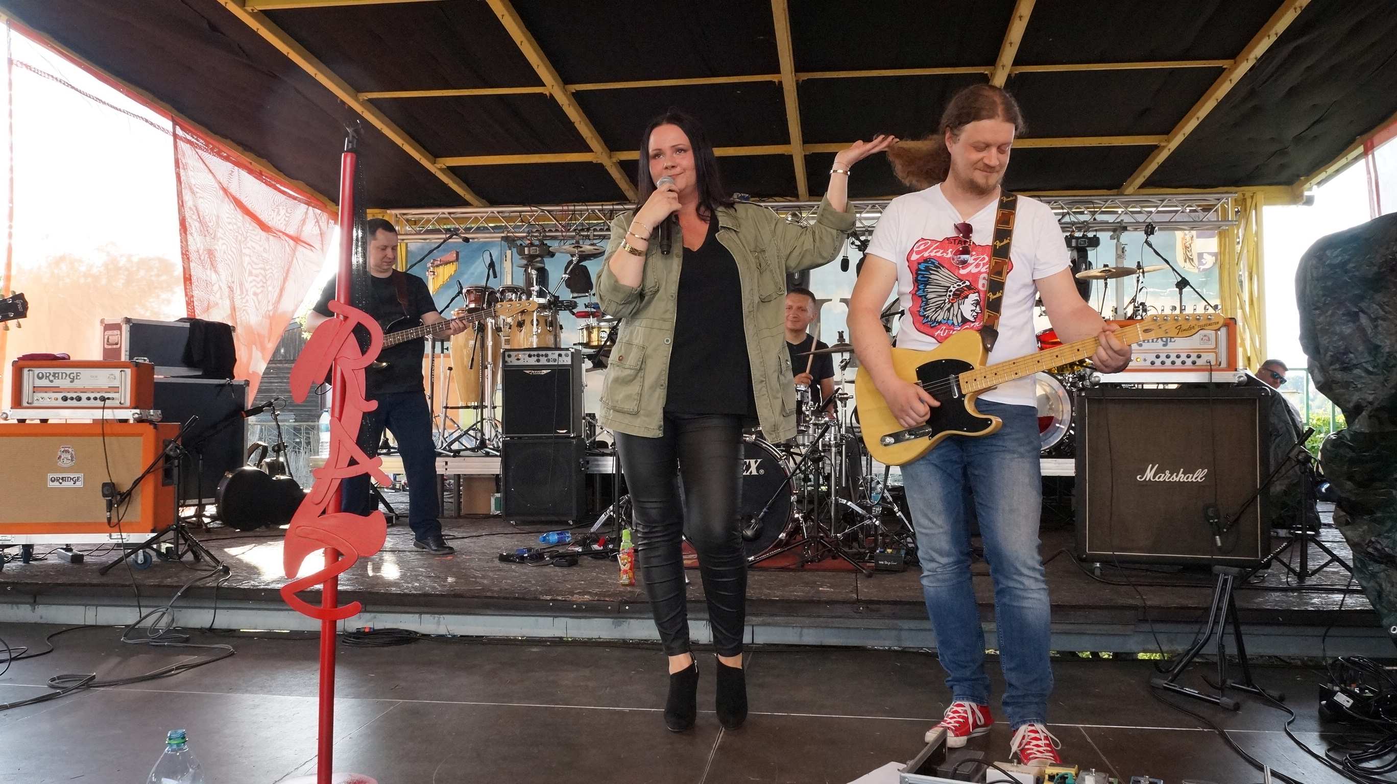Mesajah i Raz 2 – Tribute to Maanam porwały do śpiewu i tańca