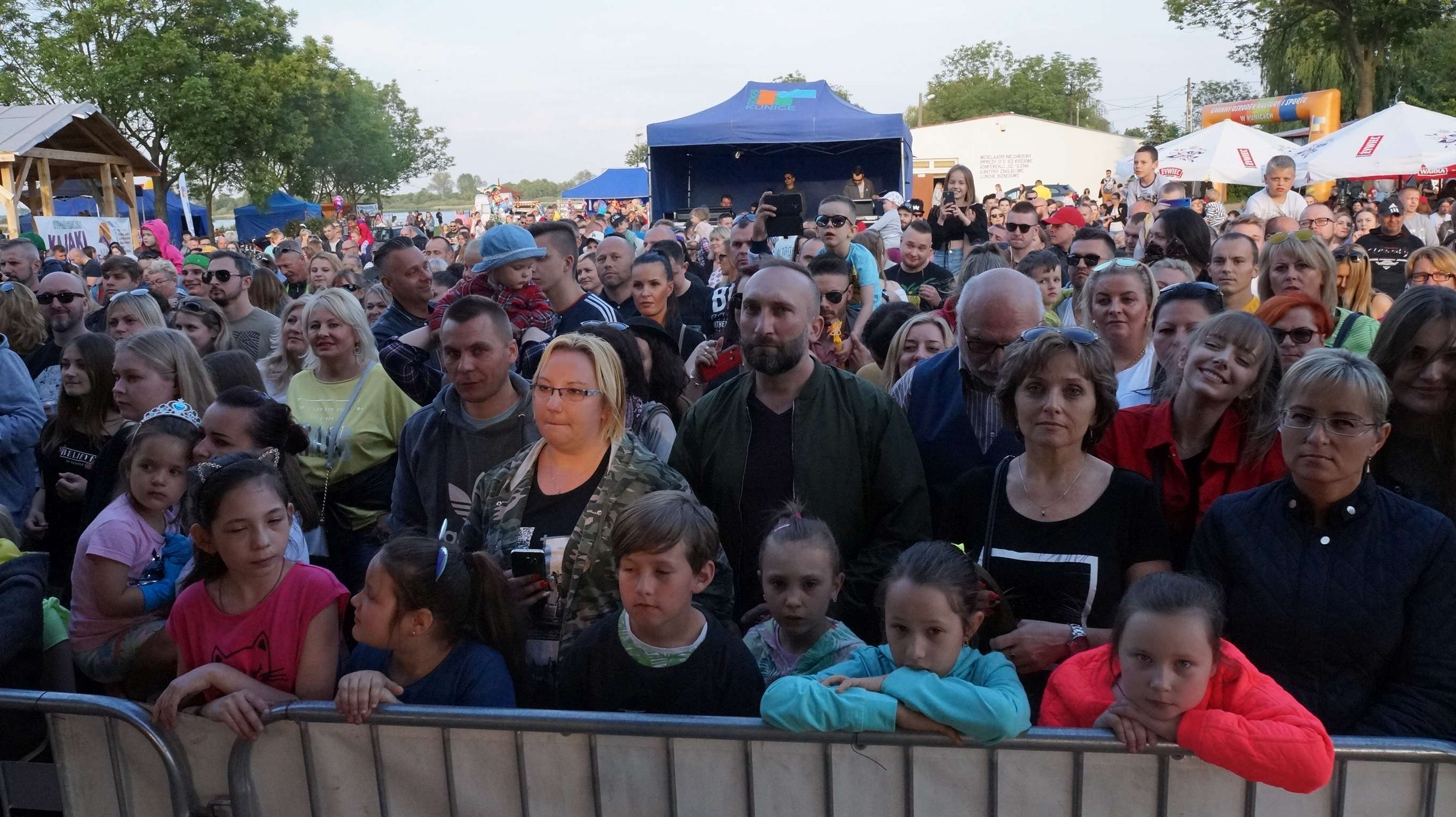 Mesajah i Raz 2 – Tribute to Maanam porwały do śpiewu i tańca