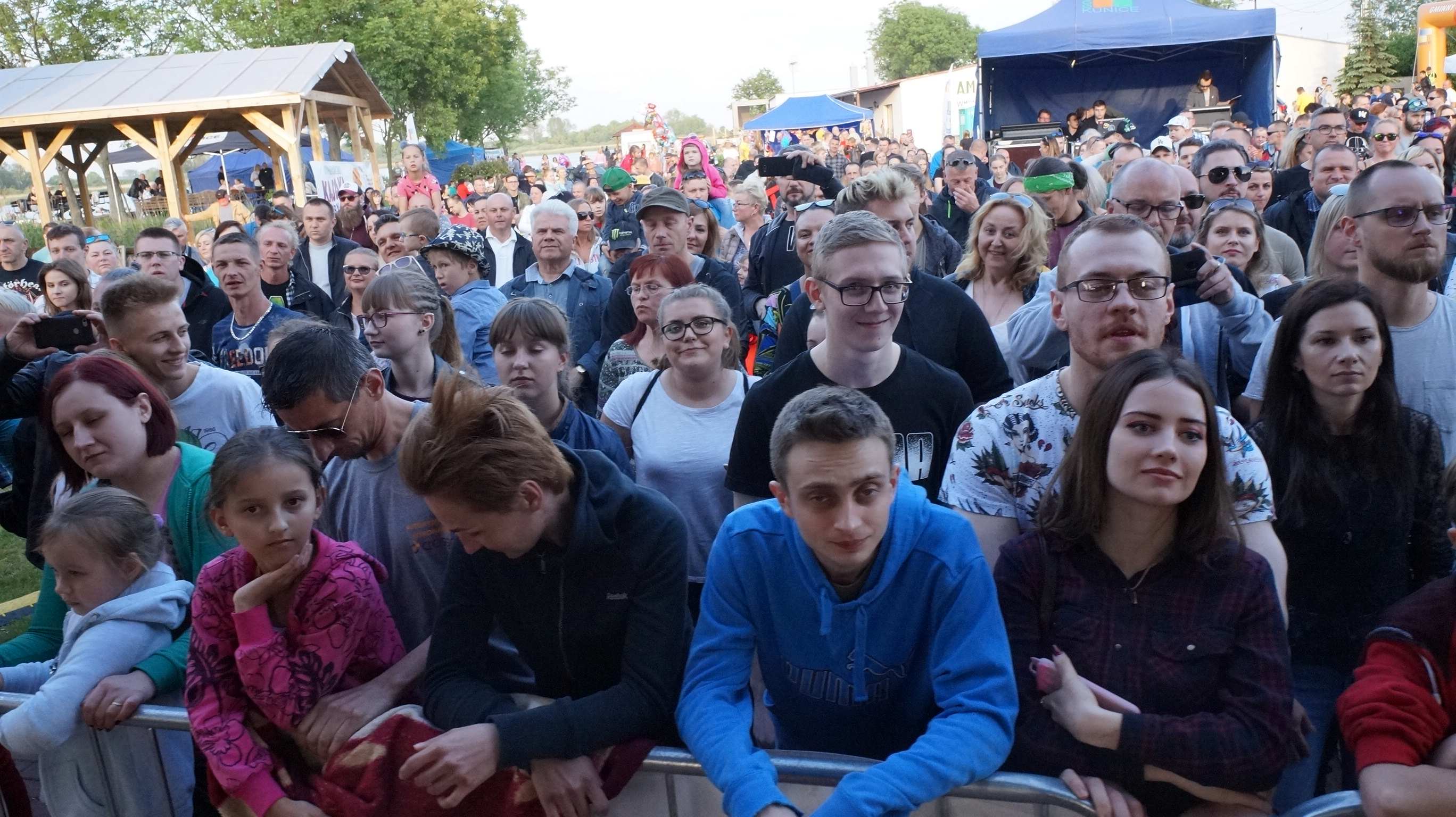 Mesajah i Raz 2 – Tribute to Maanam porwały do śpiewu i tańca