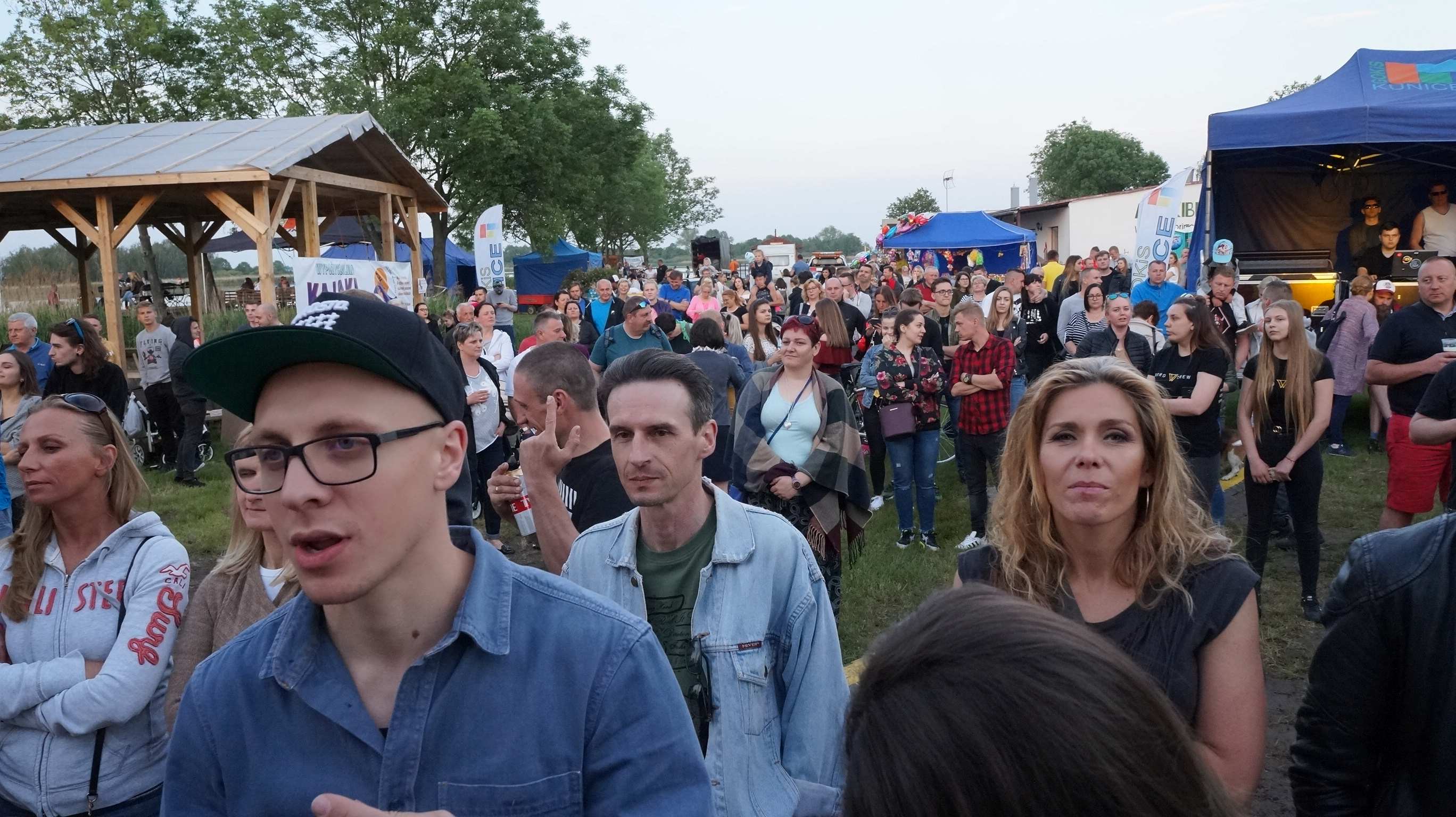 Mesajah i Raz 2 – Tribute to Maanam porwały do śpiewu i tańca