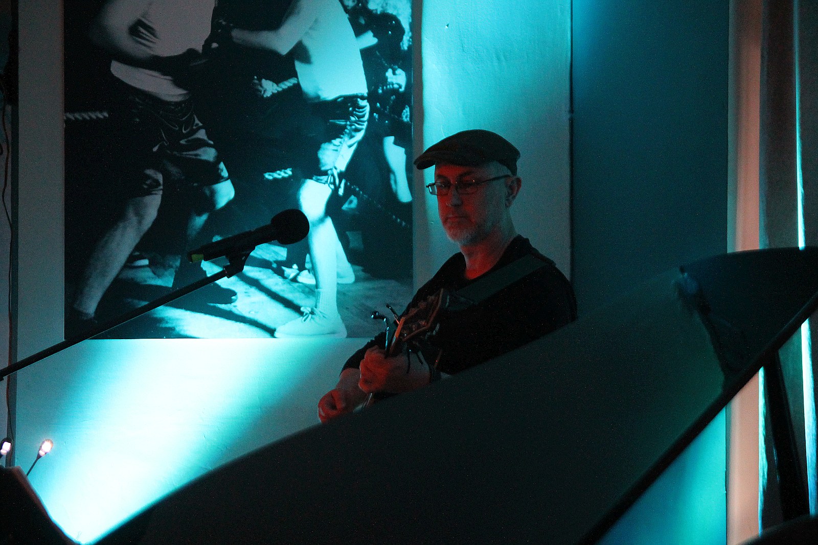 Koncert Janusza Reichela w Art Cafe Modjeska w Legnicy