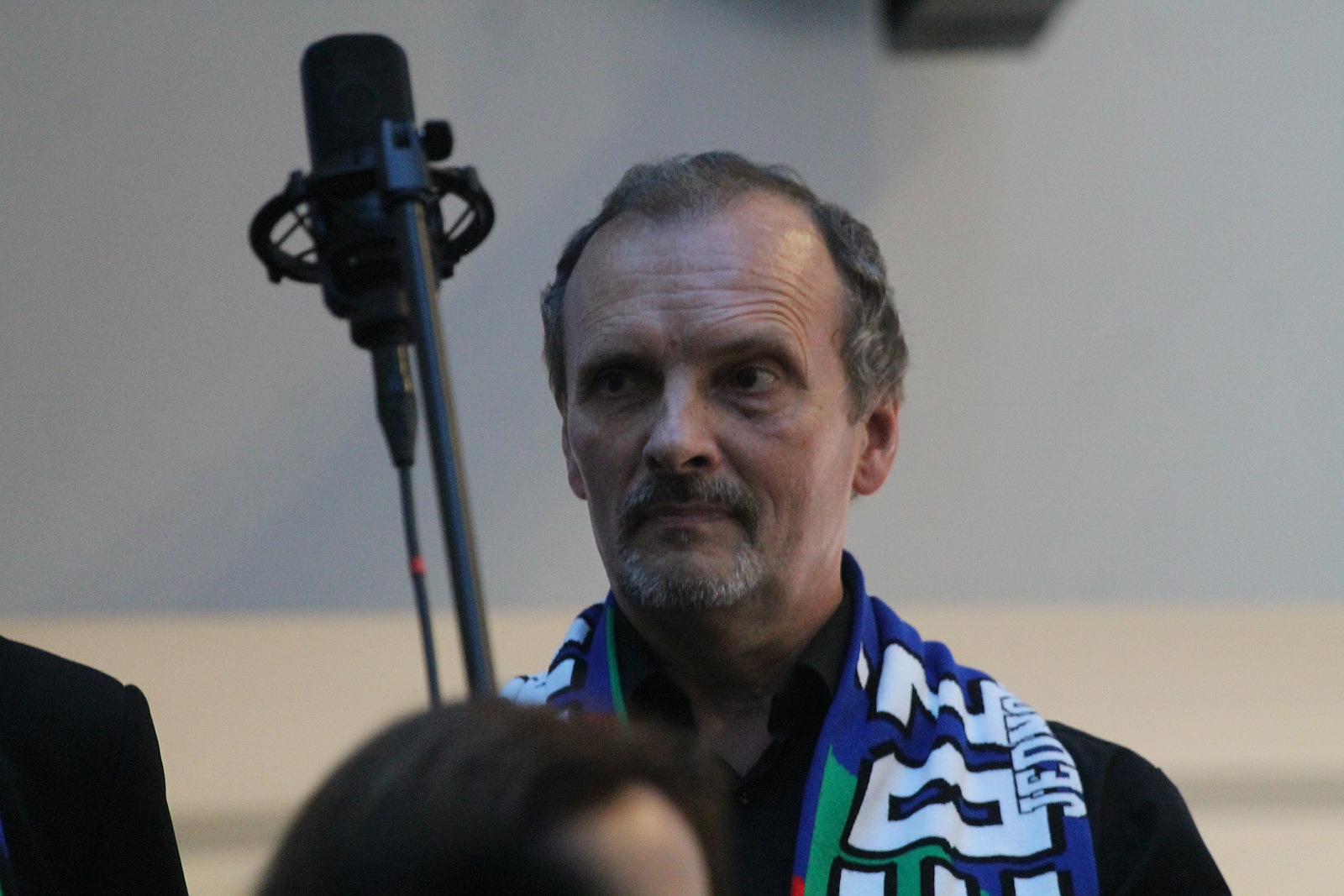 Madrygał i piłkarze Miedzi jednym głosem w Galerii Piastów