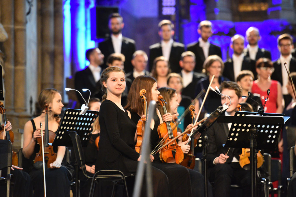 Zespół Wokalny Rondo po raz drugi laureatem Grand Prix Cantatu